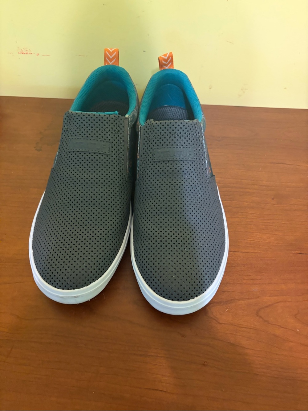 Women’s Gray XTRATUF Shoe